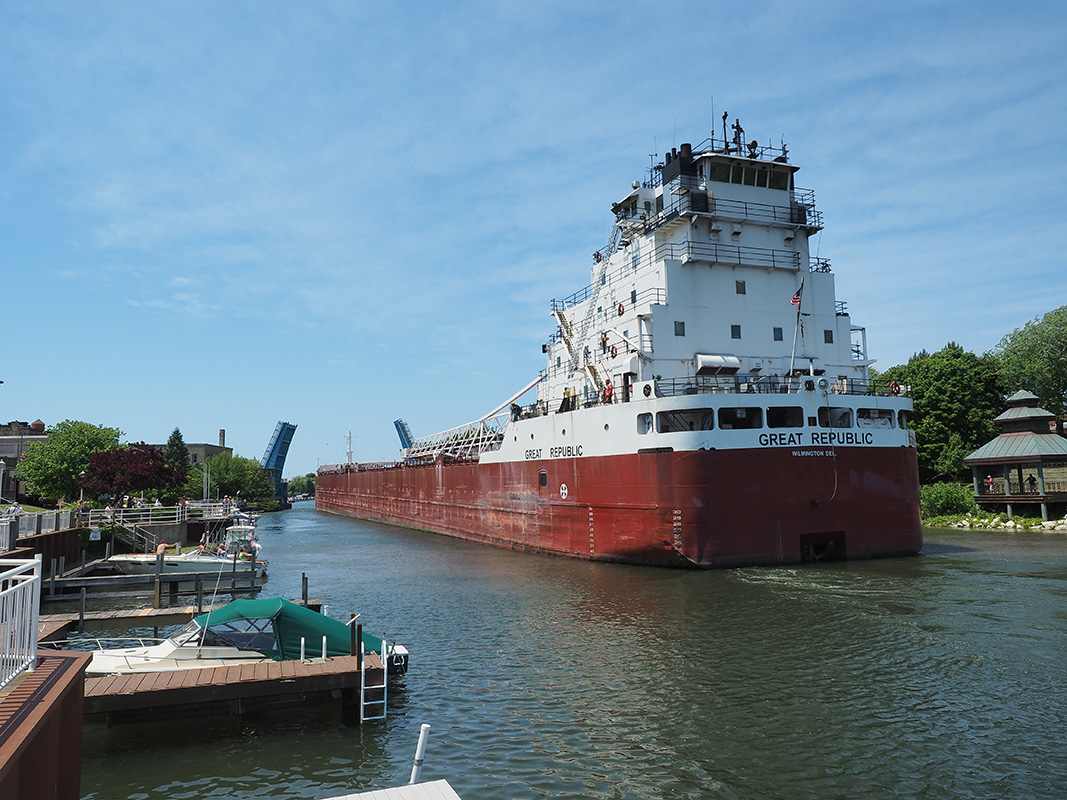 Piloting a Freighter through the Manistee River Channel - Manistee Piloting a Freighter through the Manistee River Channel - Manistee